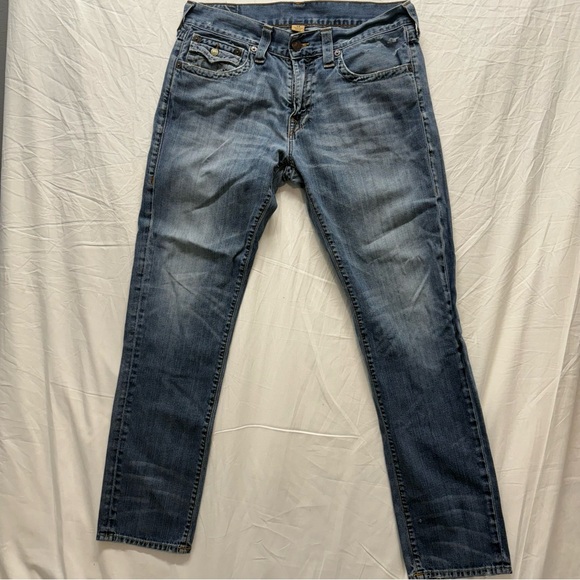 True Religion Jeans Geno Relaxed Slim Size 34 Denim - Picture 1 of 9